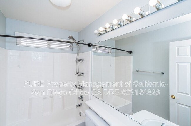 Building Photo - 9728 Fieldthorn St