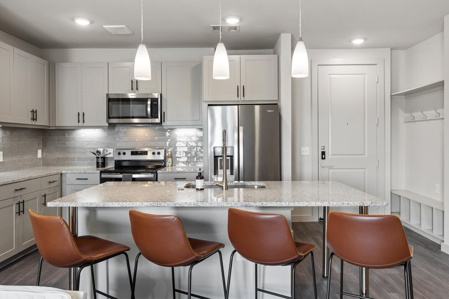 Building Photo - 5820 1/2 Cameron Rd