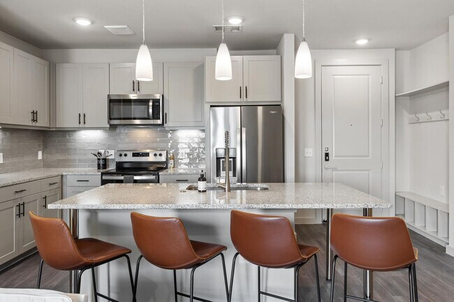 Building Photo - 5820 1/2 Cameron Rd