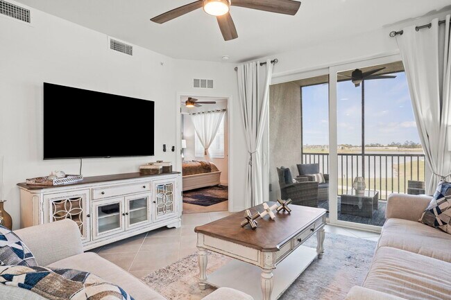 Building Photo - 12140 Wellen Golf St