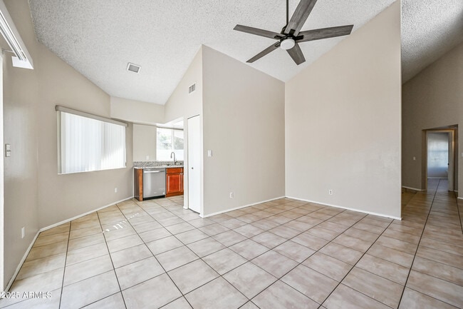 Building Photo - 7725 E Rovey Ave