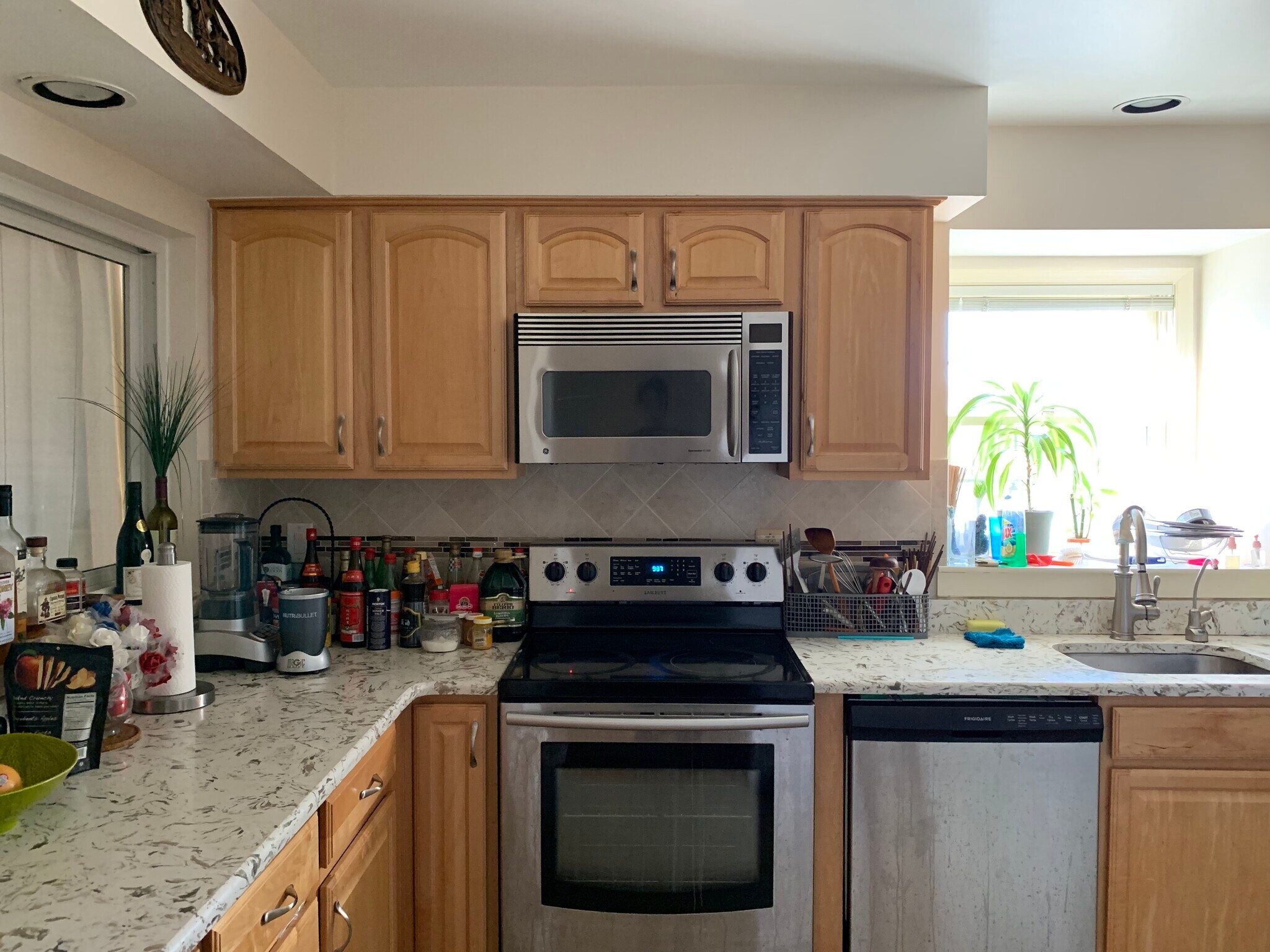 Kitchen - 5713 Brewer House Cir
