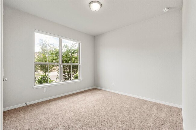 Building Photo - 1144 Cathedral Oaks Dr