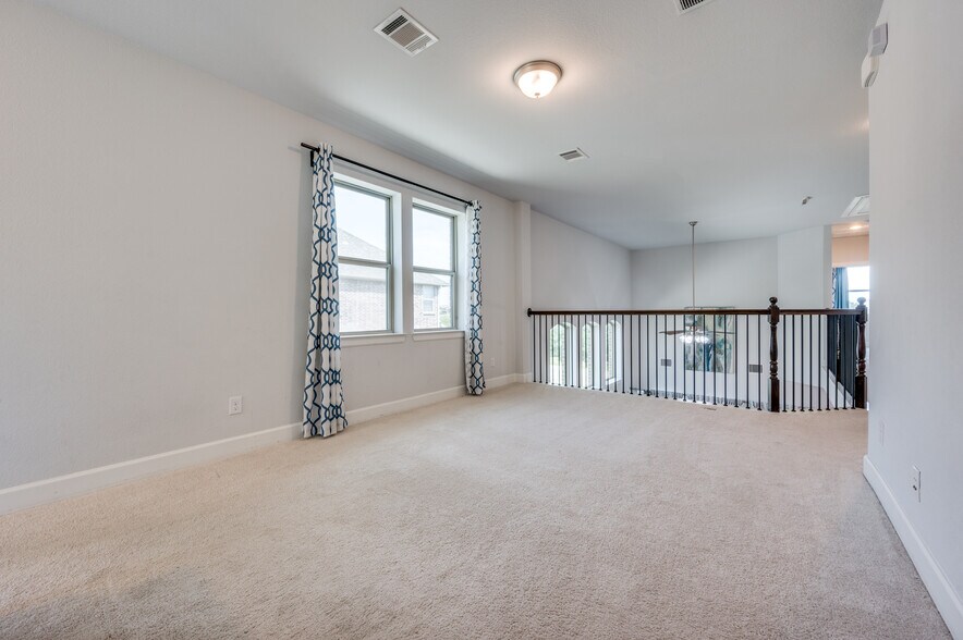 Building Photo - 3115 Ivy Hill Ln