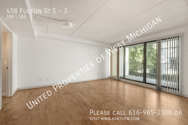 Building Photo - 458 Fulton St E