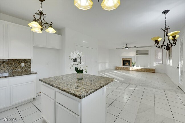 Building Photo - 249 Gentle Springs Dr