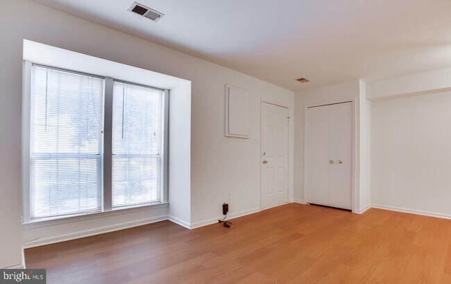 Building Photo - 14376 Havener House Ct