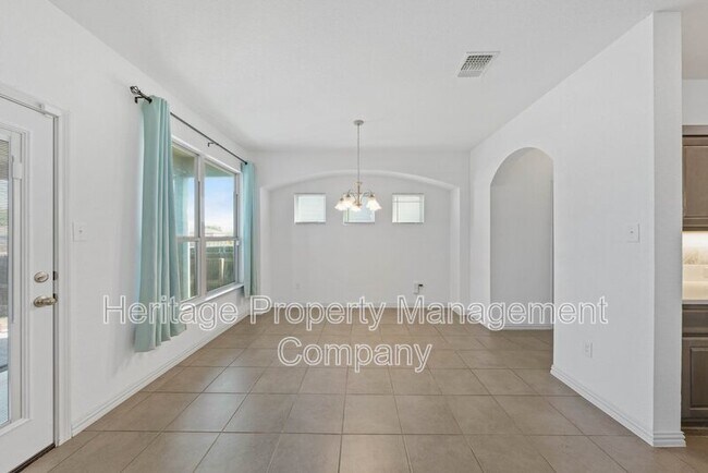 Building Photo - 9683 Shorebird Ln