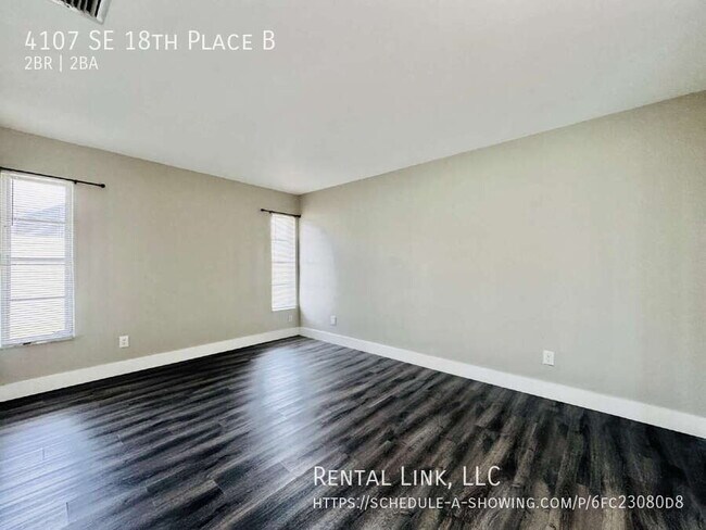 Building Photo - 4107 SE 18th Pl