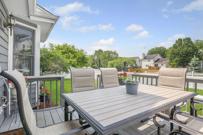 Building Photo - 5207 Sunmeadow Dr