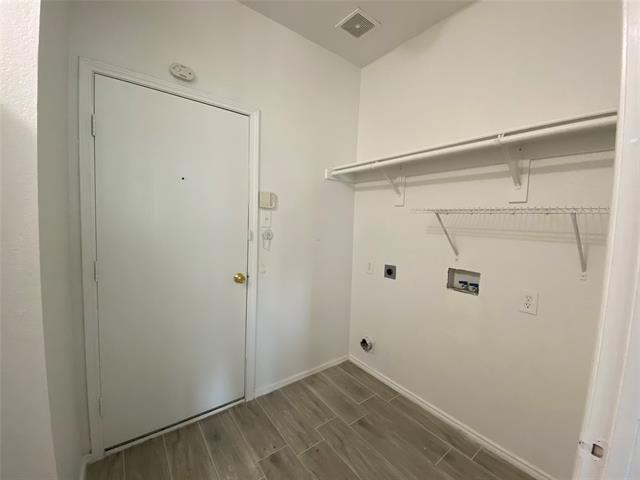 Building Photo - 11509 Petunia Dr