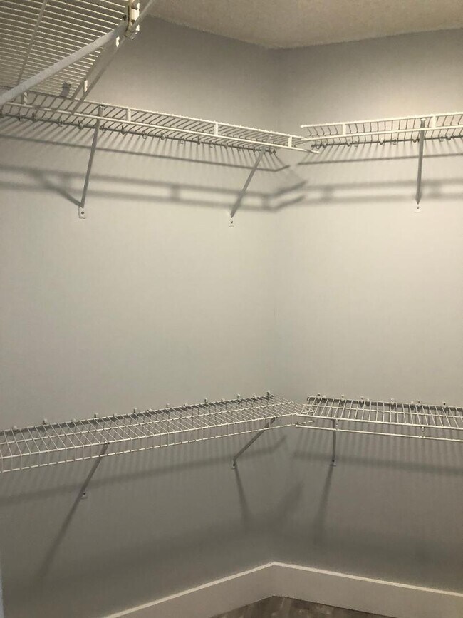 Building Photo - 9322 NW 9th Pl