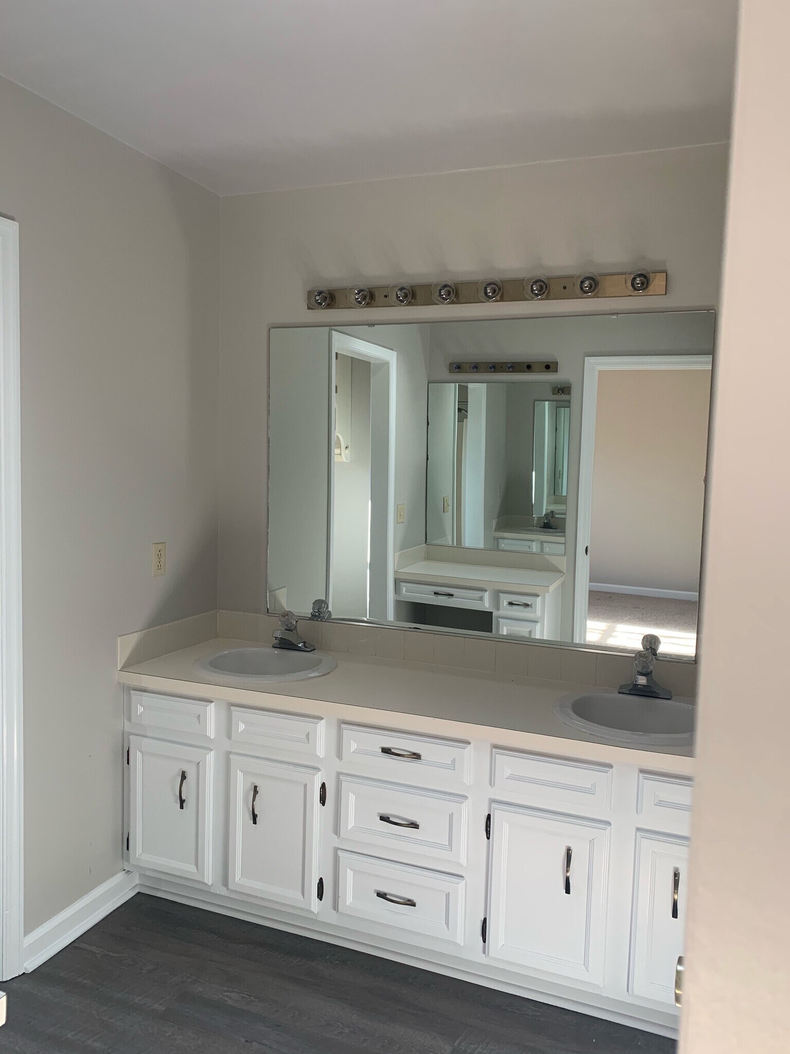 Building Photo - 1304 Aspen Way