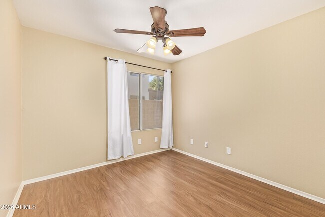 Building Photo - 7420 W Los Gatos Dr