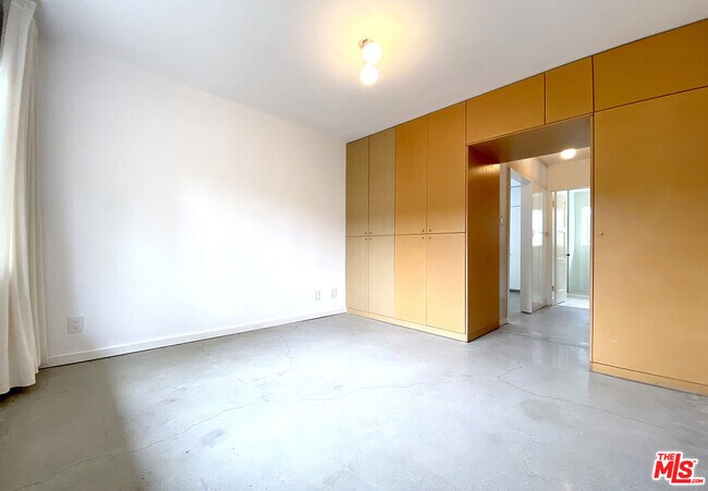 Building Photo - 1819 Euclid St