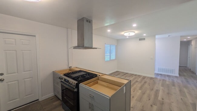 Building Photo - Remodeled home in Santee Lakes - Coming Soon!