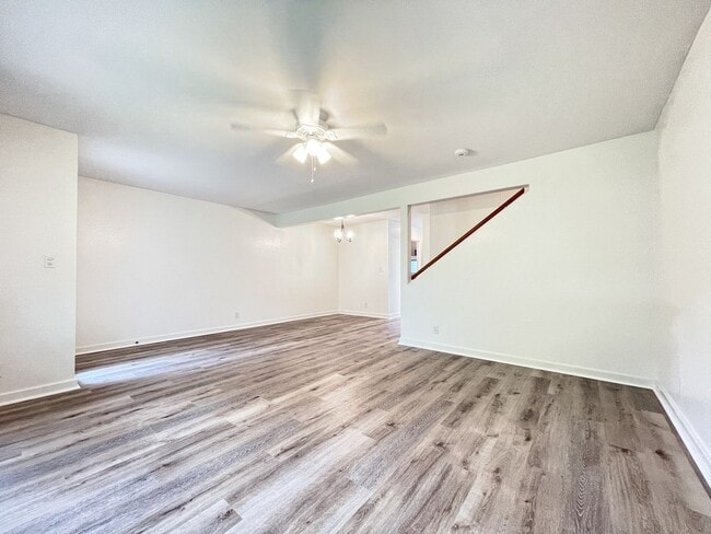 Building Photo - Pet Friendly Kaneohe Townhouse with A/C