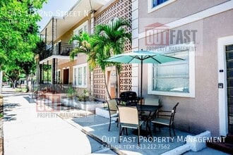 Building Photo - 543 1/2 2nd Street N-