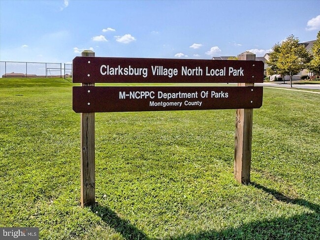 Building Photo - 22739 Tate St