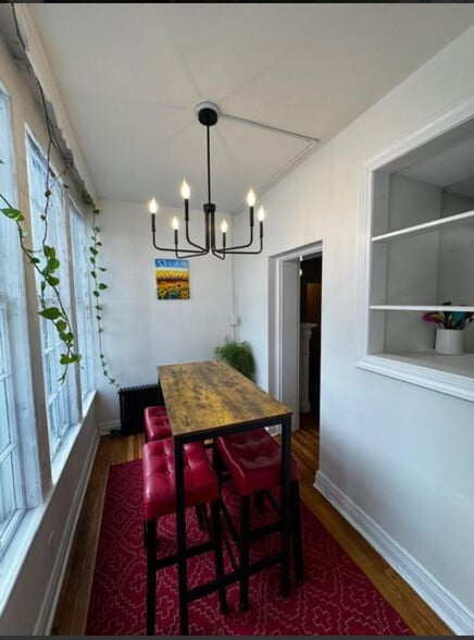 Building Photo - 612 Union St