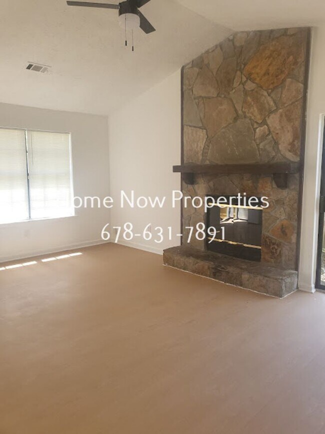 Building Photo - 6059 Creekford Dr