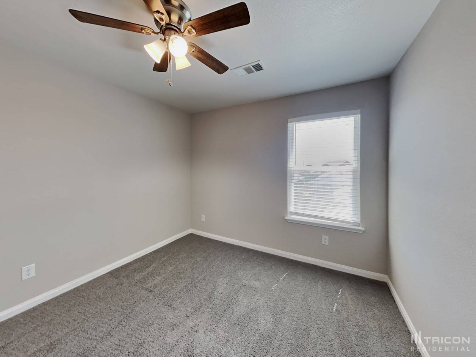 Building Photo - 6016 Amber Cliff Ln