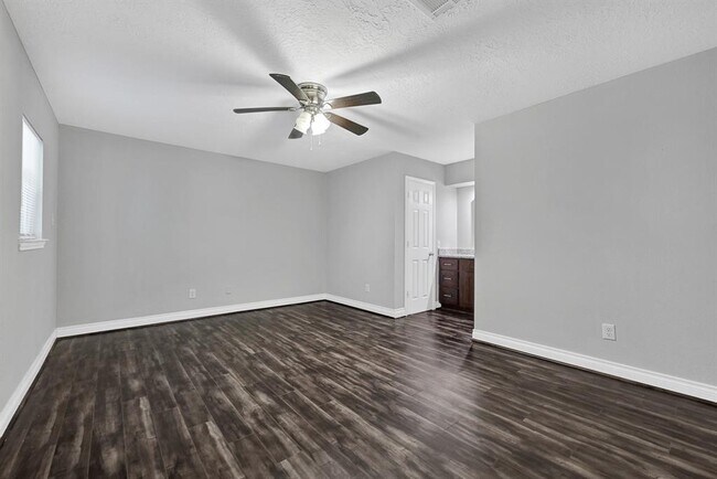 Building Photo - 9214 McAfee Dr