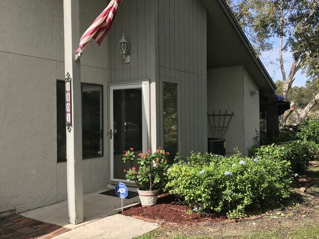 Primary Photo - 9360 Craven Rd
