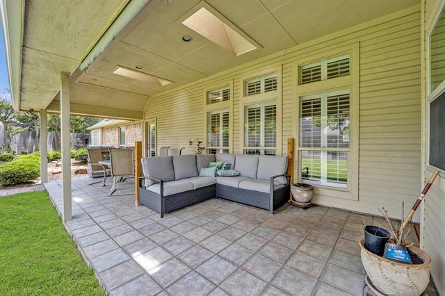 Building Photo - 5403 Linden Ct