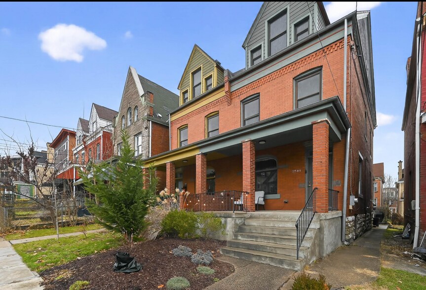 Building Photo - 5549 Columbo St