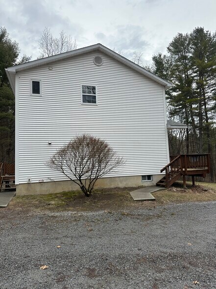 Side of apartment - 394 County Route 76
