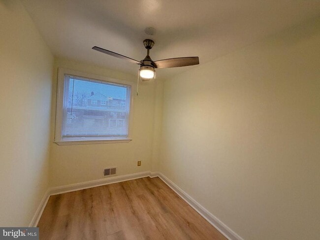 Building Photo - 1262 Halstead Rd