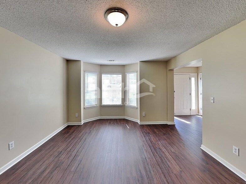 Building Photo - 380 Cascade Rise Ct SW