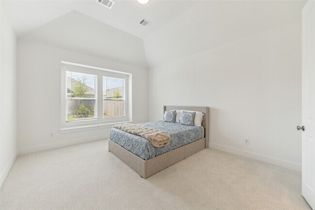 Building Photo - 21203 Electric Lgt Trl