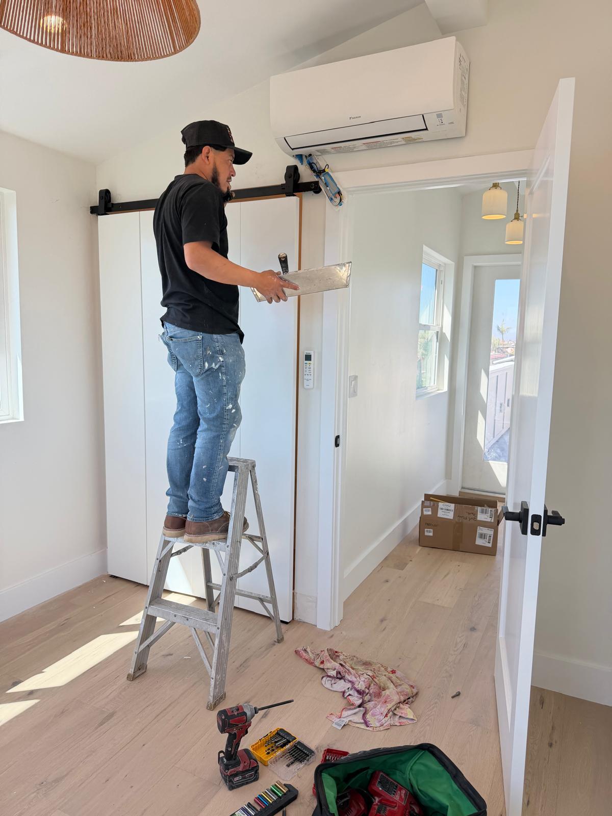 Finishing last touches - 301 Lugonia St