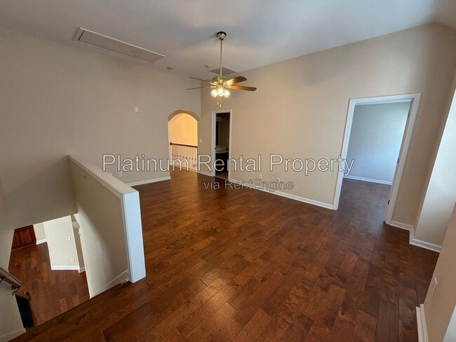Building Photo - 4315 Avondale Ln
