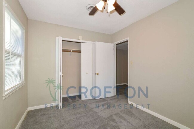 Building Photo - 350 Harris Ave