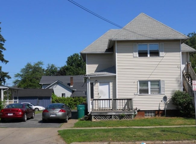 Building Photo - 293-297 E Prospect St