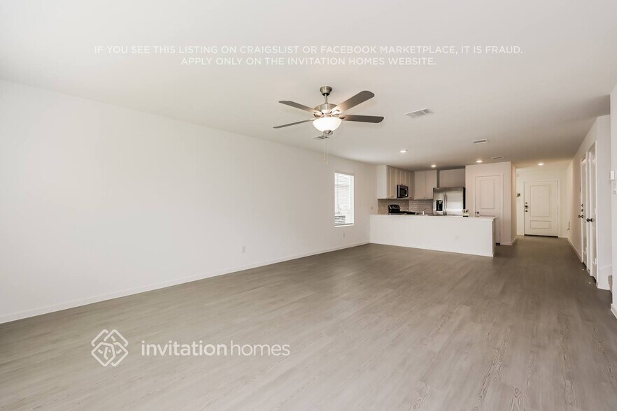 Building Photo - 2714 Harwell Dr