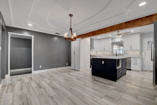 Building Photo - UNIQUE SINGLE FAMILY HOME! - No HOA, Car Lift, RV Parking and Nice Backyard