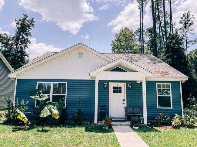 Primary Photo - 33 Kickapoo St