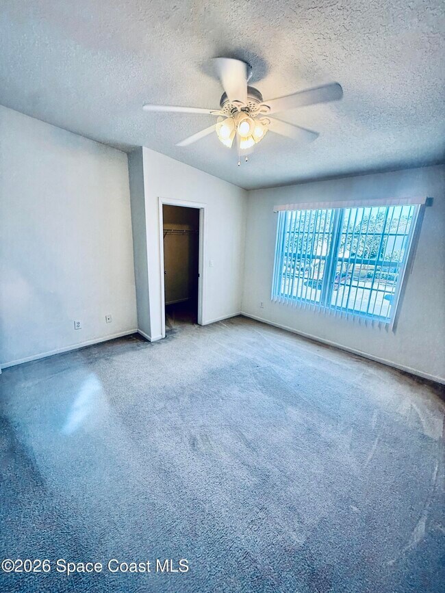 Building Photo - 2990 S Fiske Blvd