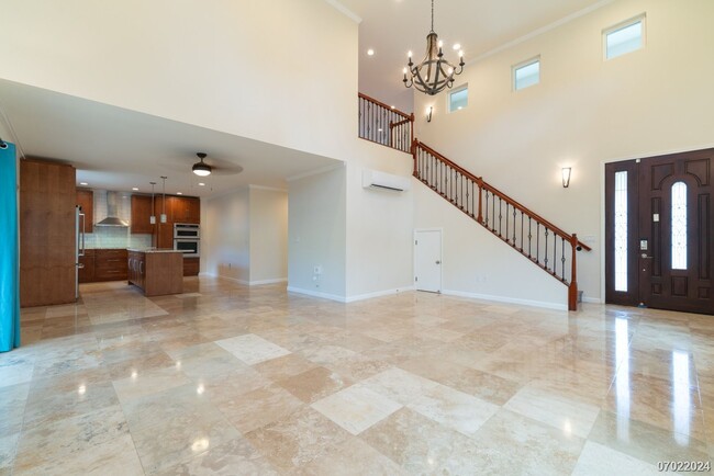 Building Photo - AVAILABLE NOW! LUXURY 4BR 3.5BA HOUSE IN K...