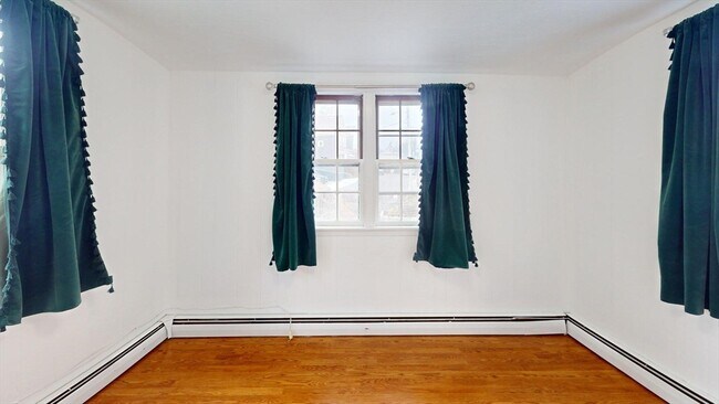 Building Photo - 78 Fremont St