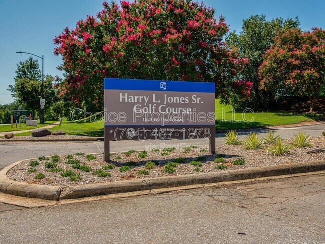 Building Photo - 3506 Auburn Curb Rd