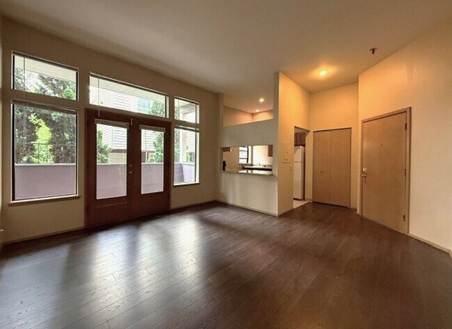 Interior Photo - Park Madison Apartments