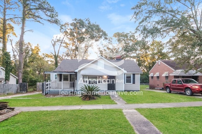 Primary Photo - 1238 Briarwood Ave