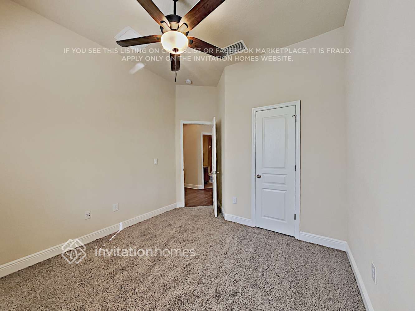 Building Photo - 6115 Churchside Dr