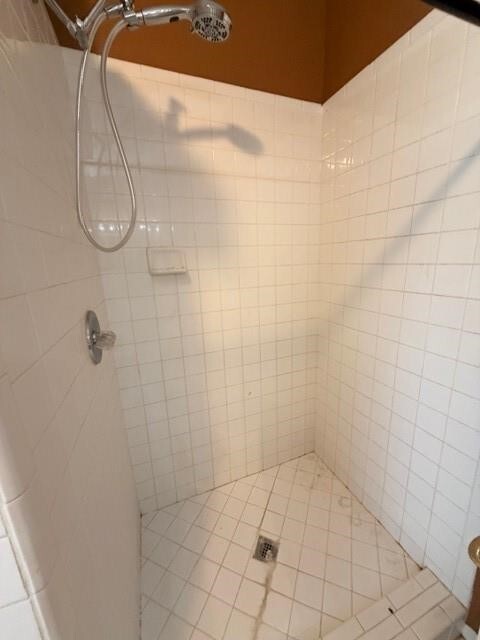 Building Photo - 20284 Forest Woods Ln