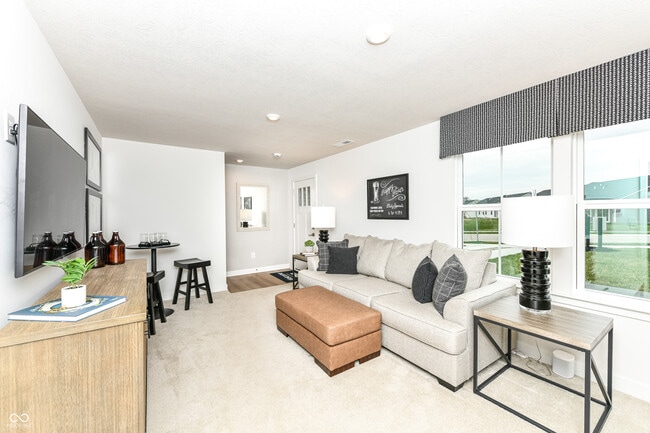 Building Photo - 5985 Rancho Dr